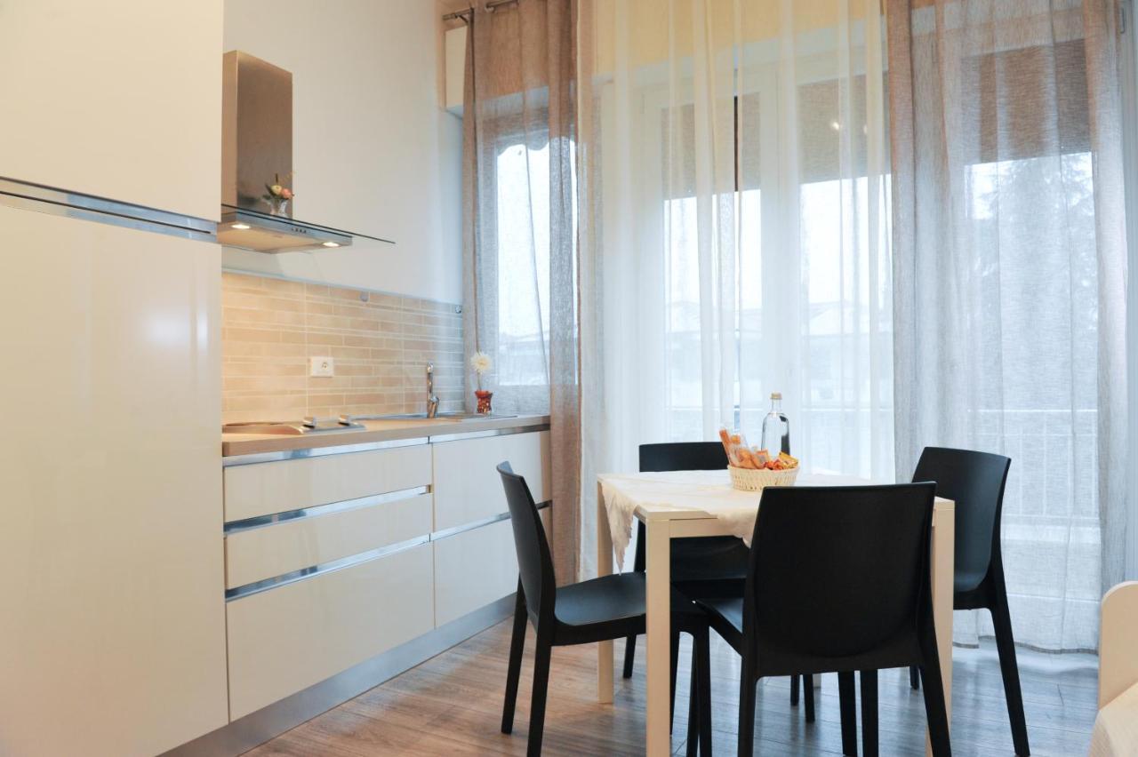 Bed Da Anna Hotel Peschiera del Garda Kültér fotó