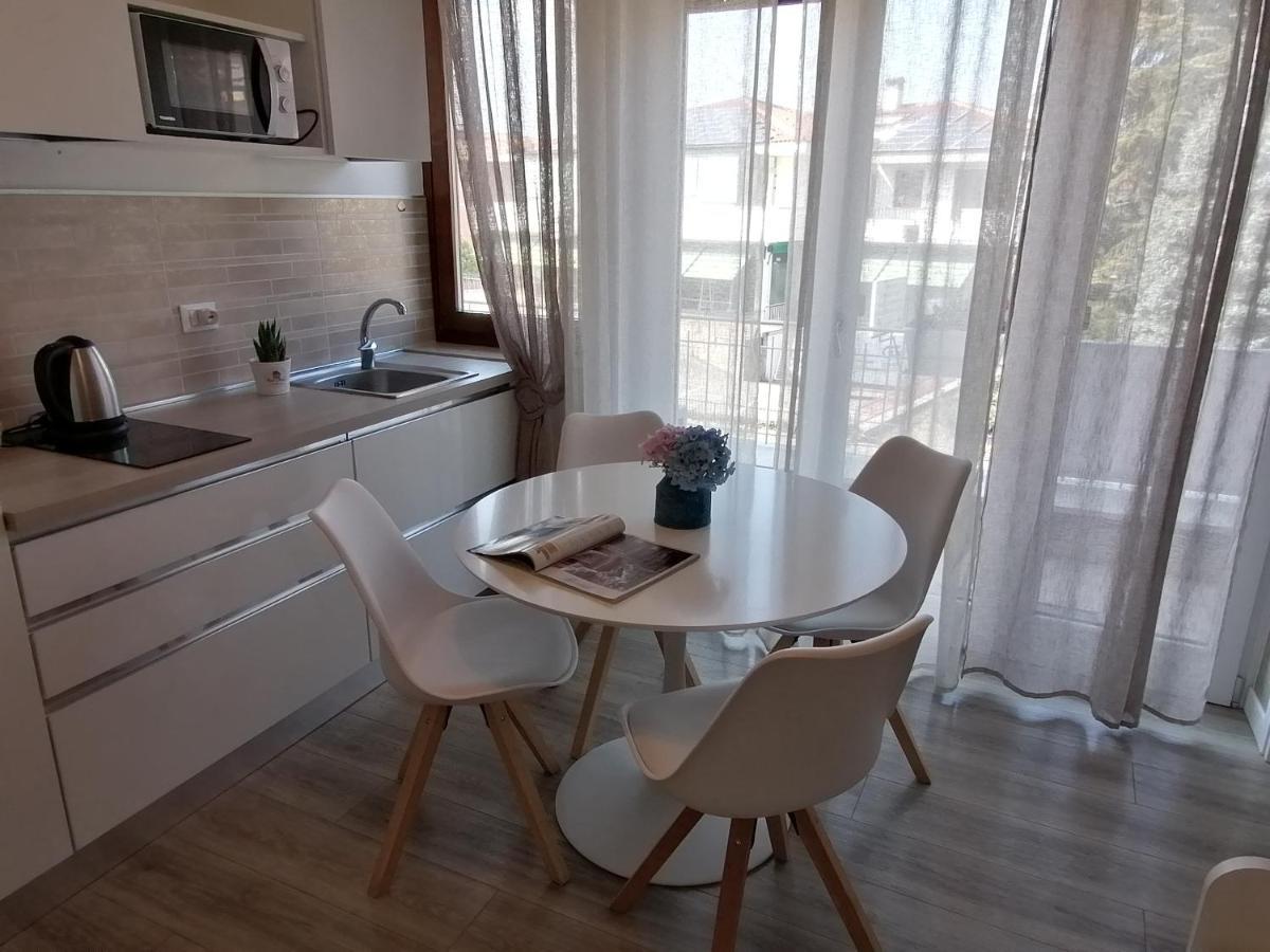 Bed Da Anna Hotel Peschiera del Garda Kültér fotó