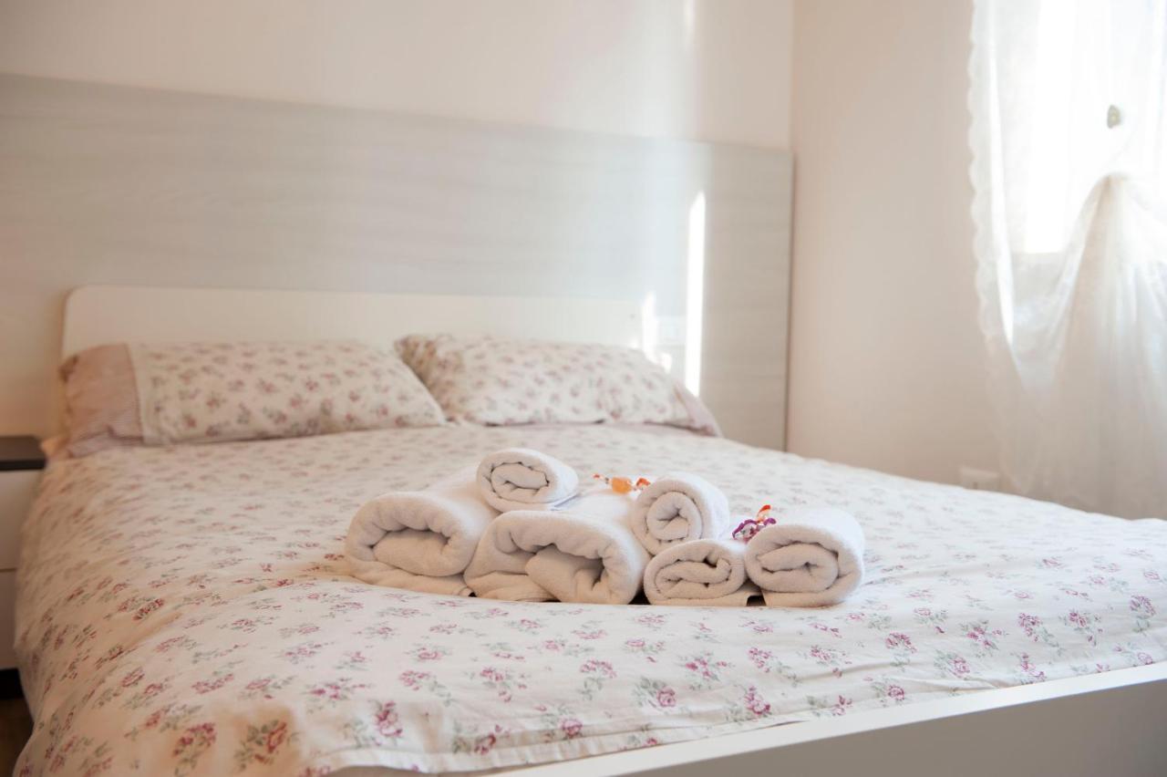 Bed Da Anna Hotel Peschiera del Garda Kültér fotó