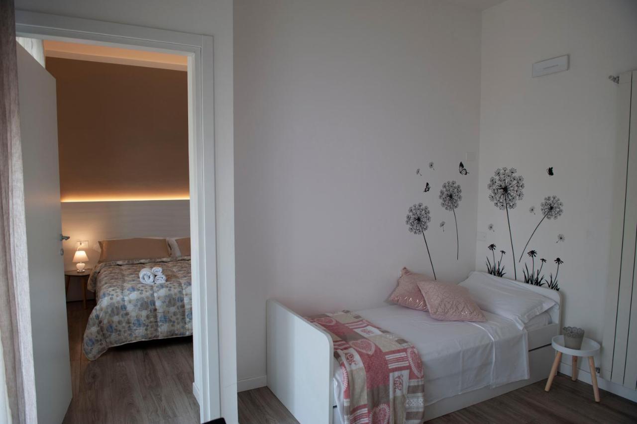 Bed Da Anna Hotel Peschiera del Garda Kültér fotó